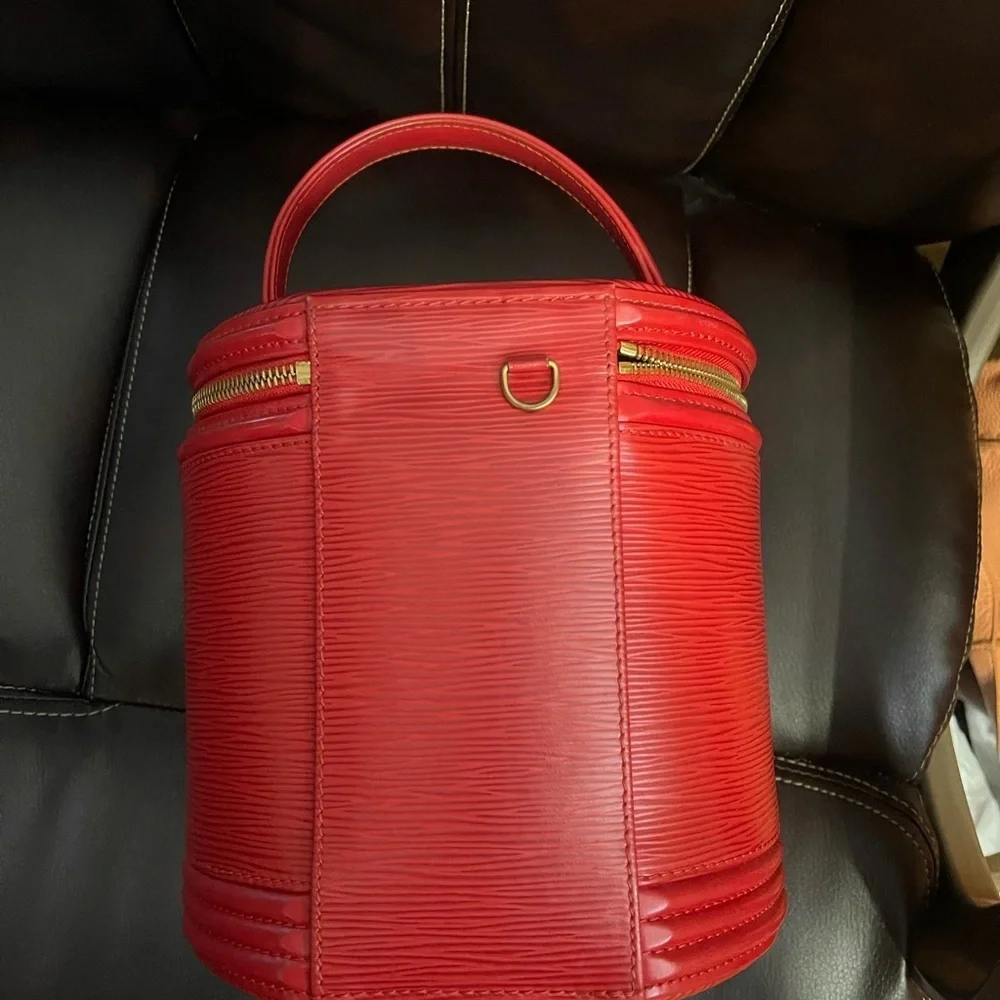 Louis Vuitton Bold Red Epi Leather Cosmetic Case